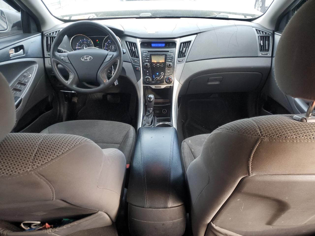 2011 Hyundai Sonata - Image 8