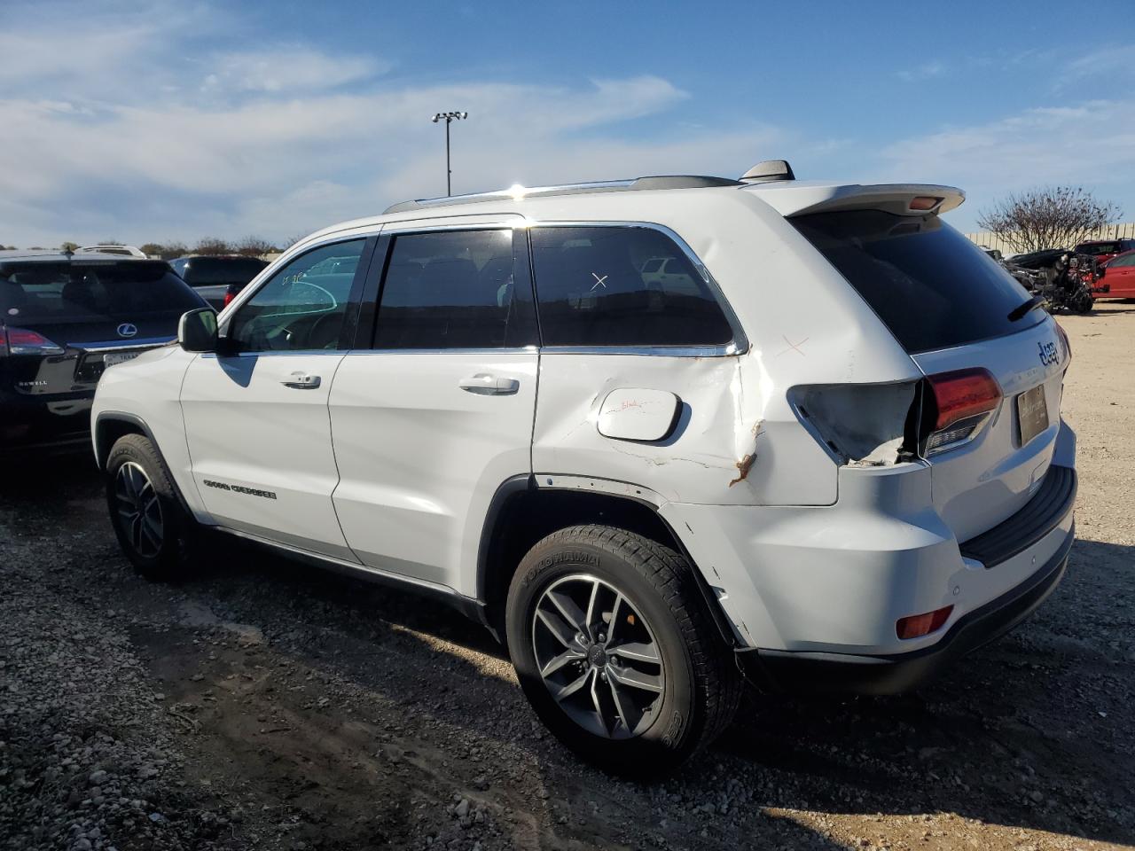 2020 Jeep Grand Cherokee - Image 2