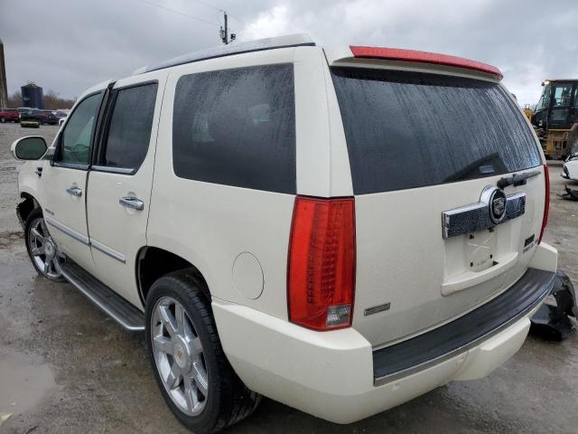  CADILLAC ESCALADE 2012 Белы