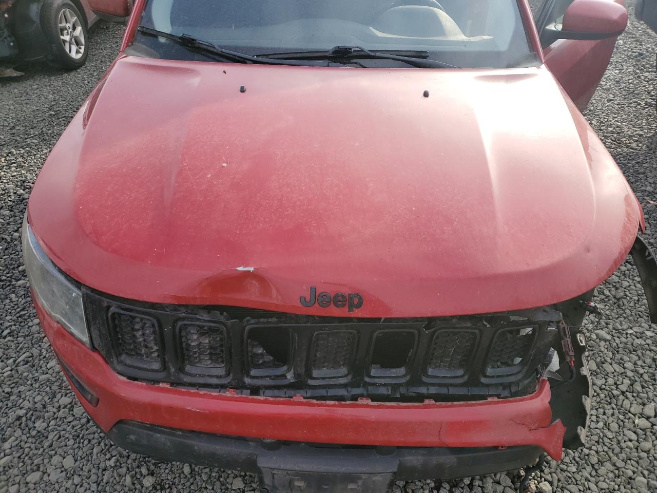 2020 Jeep Compass - Image 12