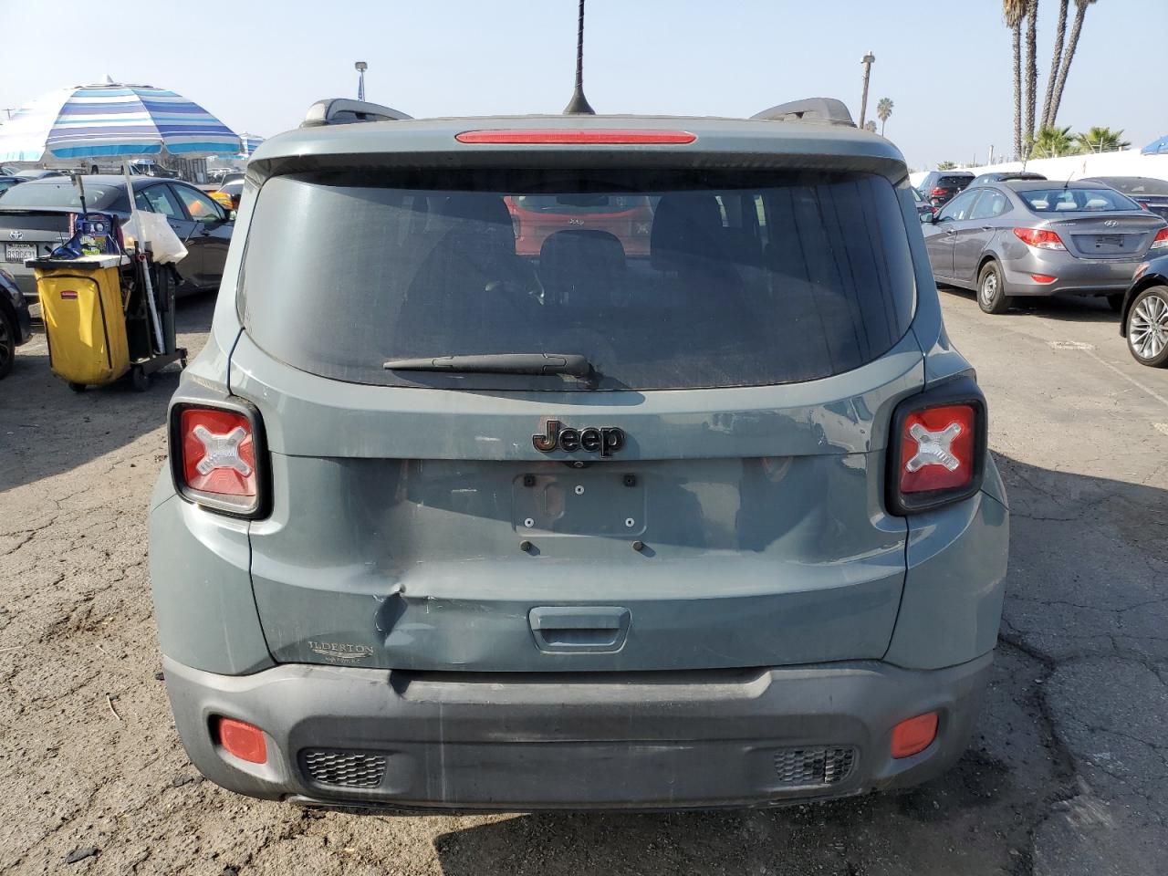 VIN ZACCJABB9JPH43248 2018 JEEP RENEGADE no.6