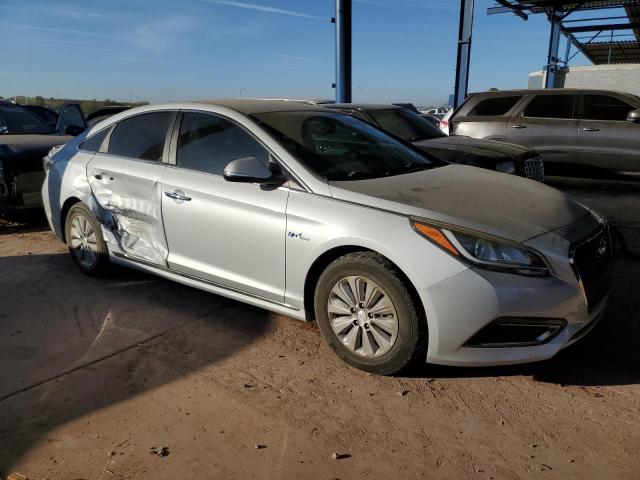  HYUNDAI SONATA 2017 Серебристый