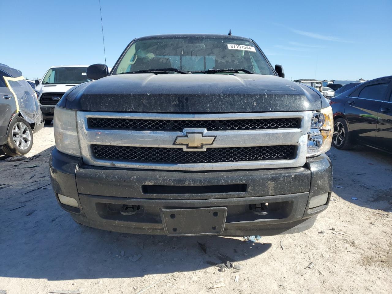 2010 Chevrolet Silverado - Image 5
