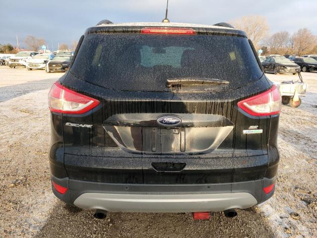  FORD ESCAPE 2016 Czarny