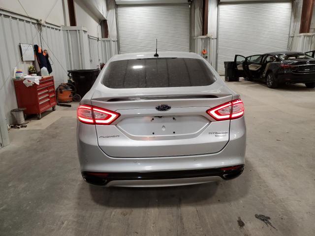 Sedans FORD FUSION 2015 Srebrny