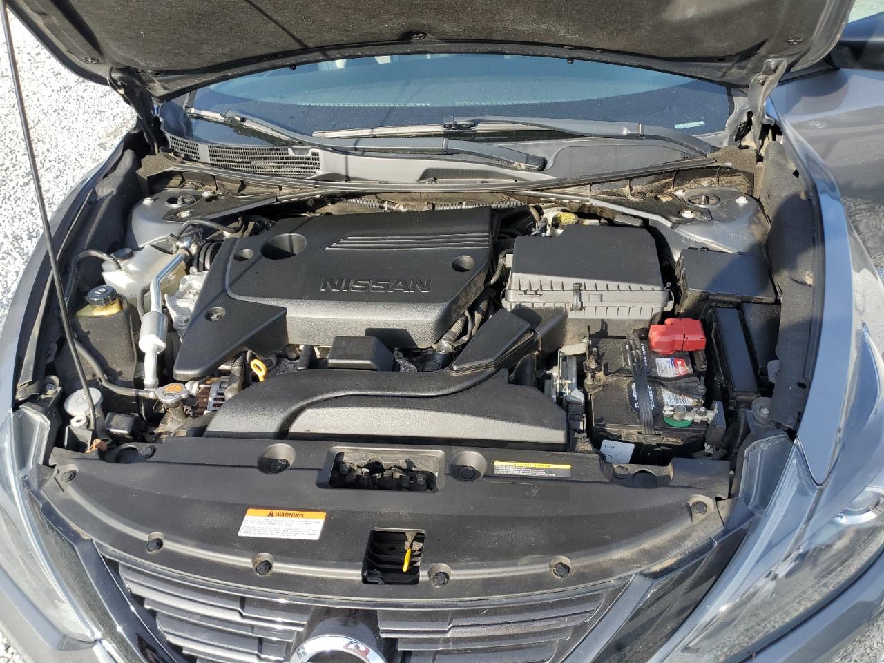 2018 Nissan Altima - Image 11