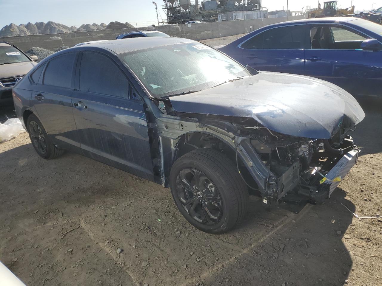 VIN 1HGCY1F47SA000629 2025 HONDA ACCORD no.4