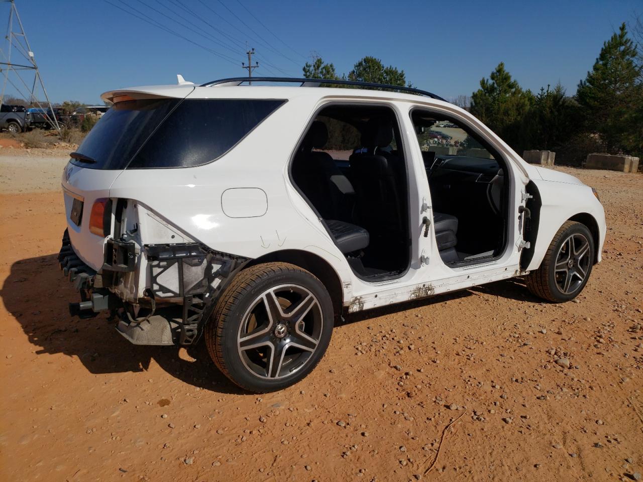 2018 Mercedes-Benz GLE - Image 3