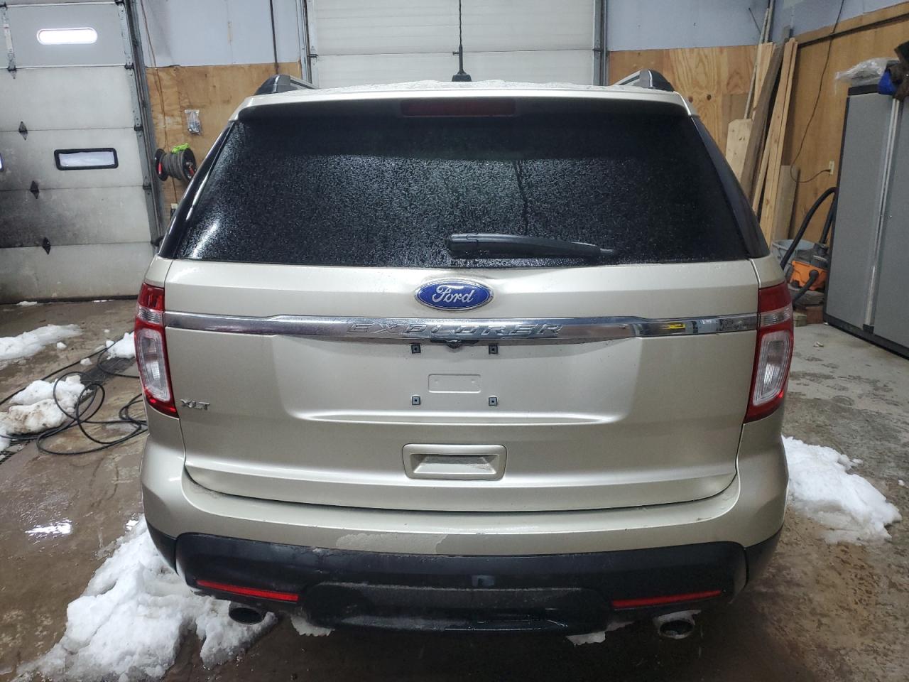 2011 Ford Explorer - Image 6