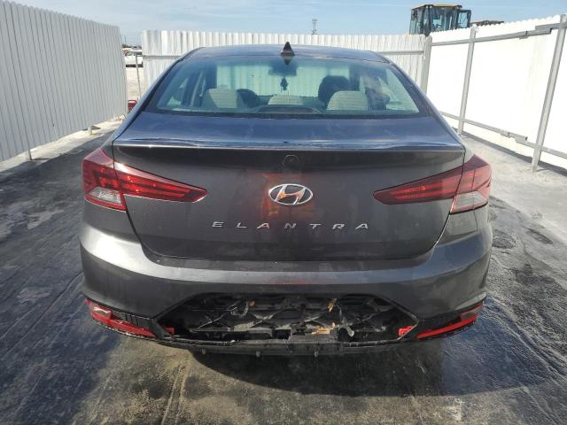  HYUNDAI ELANTRA 2020 Чорний