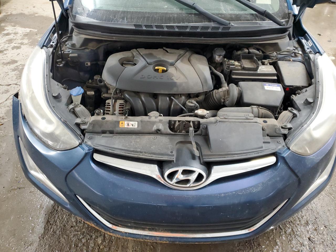 2014 Hyundai Elantra - Image 11