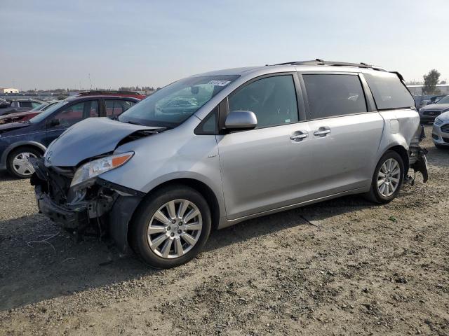 2017 Toyota Sienna Xle