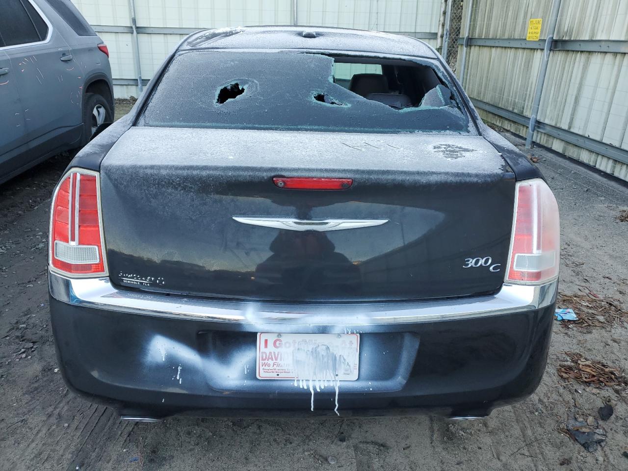 2012 Chrysler 300 - Image 6