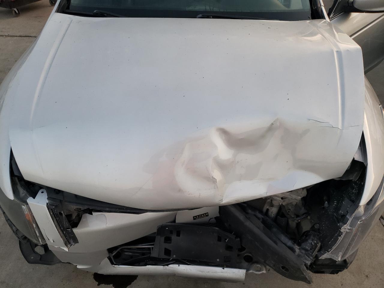 2009 Honda Accord - Image 11