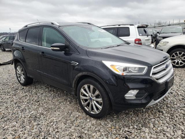  FORD ESCAPE 2018 Черный