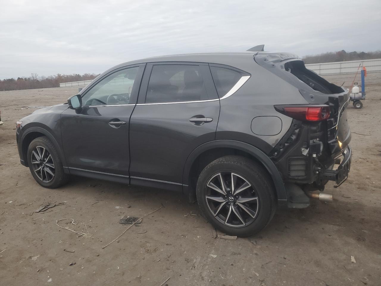 2018 Mazda CX-5 - Image 2