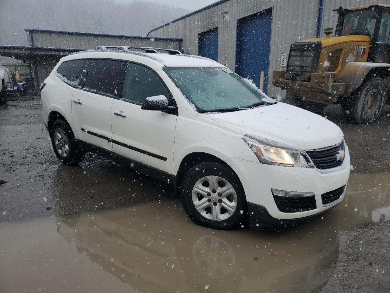 VIN 1GNKRFKD3EJ254697 2014 CHEVROLET TRAVERSE no.4