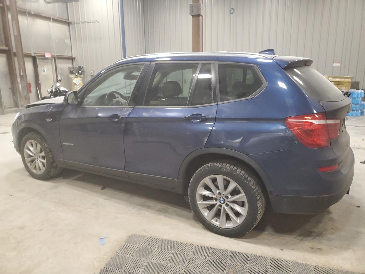 VIN 5UXWY3C59G0N88405 2016 BMW X3 no.2