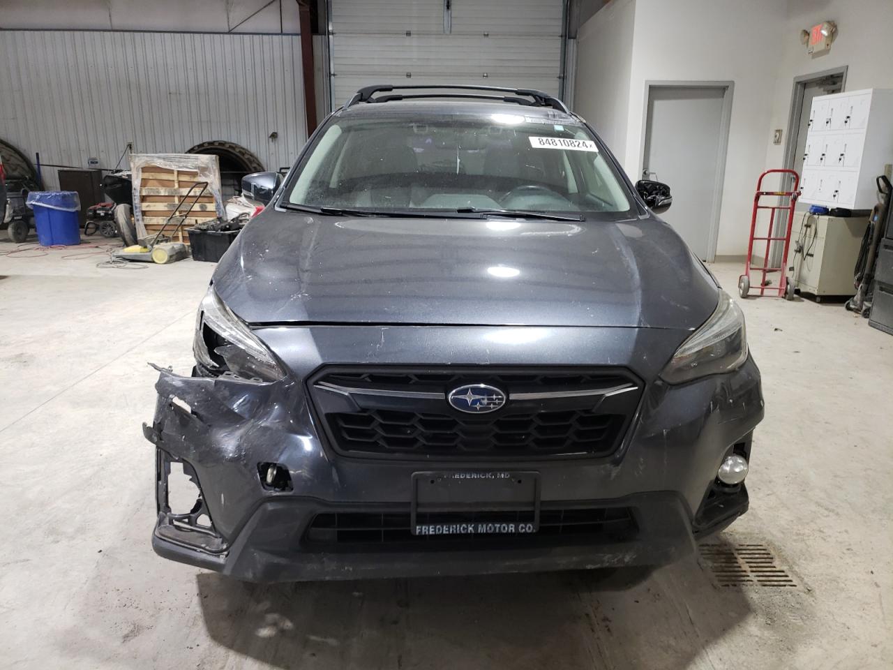 VIN JF2GTAMC3JH211827 2018 SUBARU CROSSTREK no.5