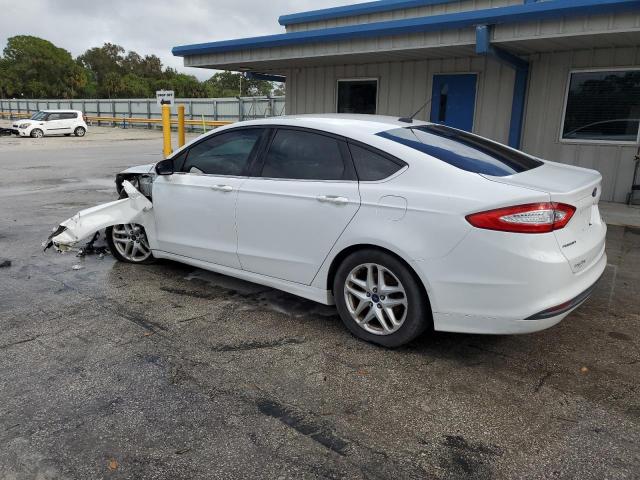  FORD FUSION 2015 Белы