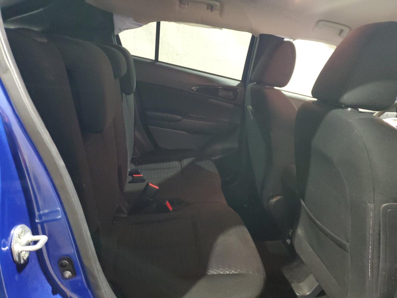 2019 Mitsubishi Eclipse - Image 11