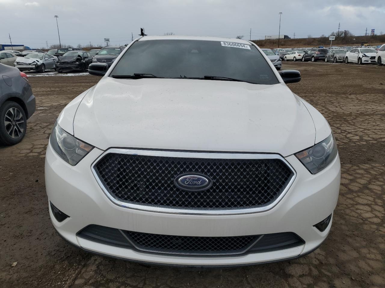 VIN 1FAHP2KT5GG143230 2016 FORD TAURUS no.5