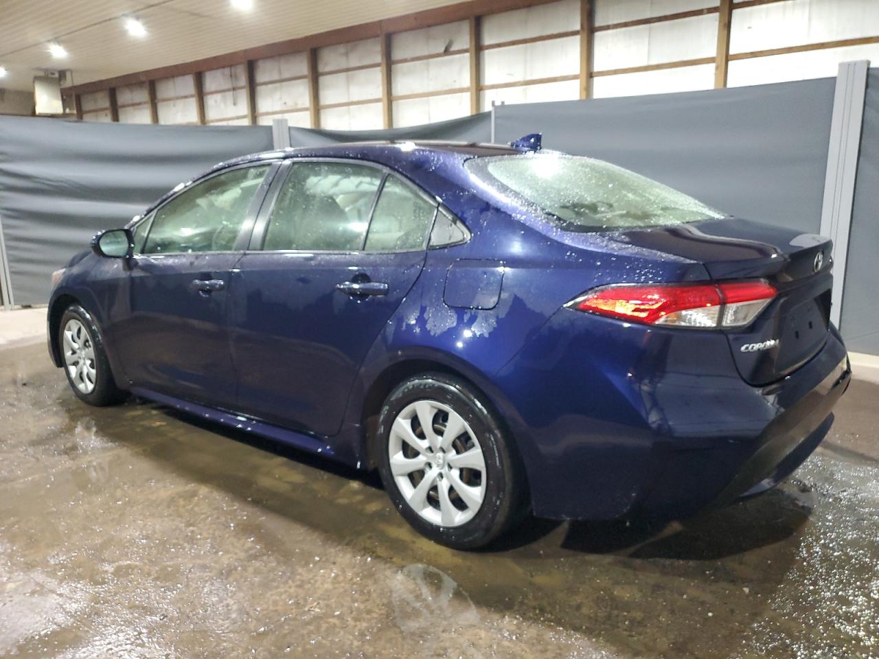 2021 Toyota Corolla - Image 2