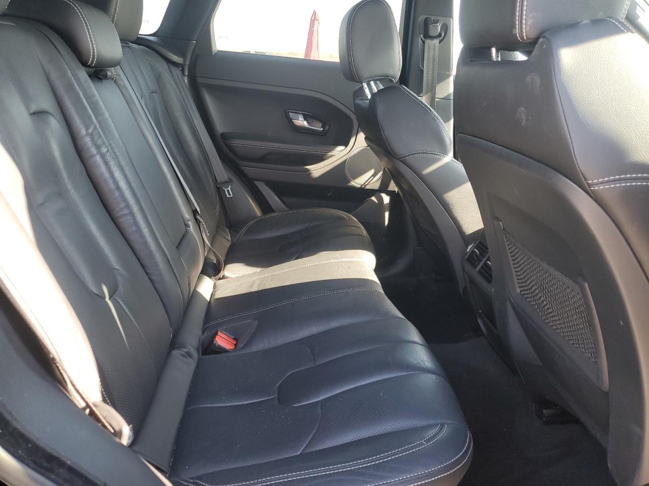 2014 Land Rover Range Rover - Image 11