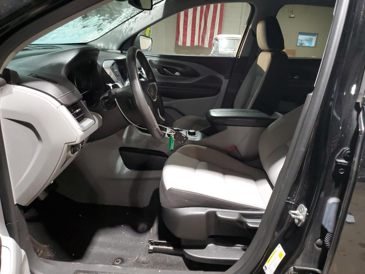 2022 GMC Terrain - Image 7