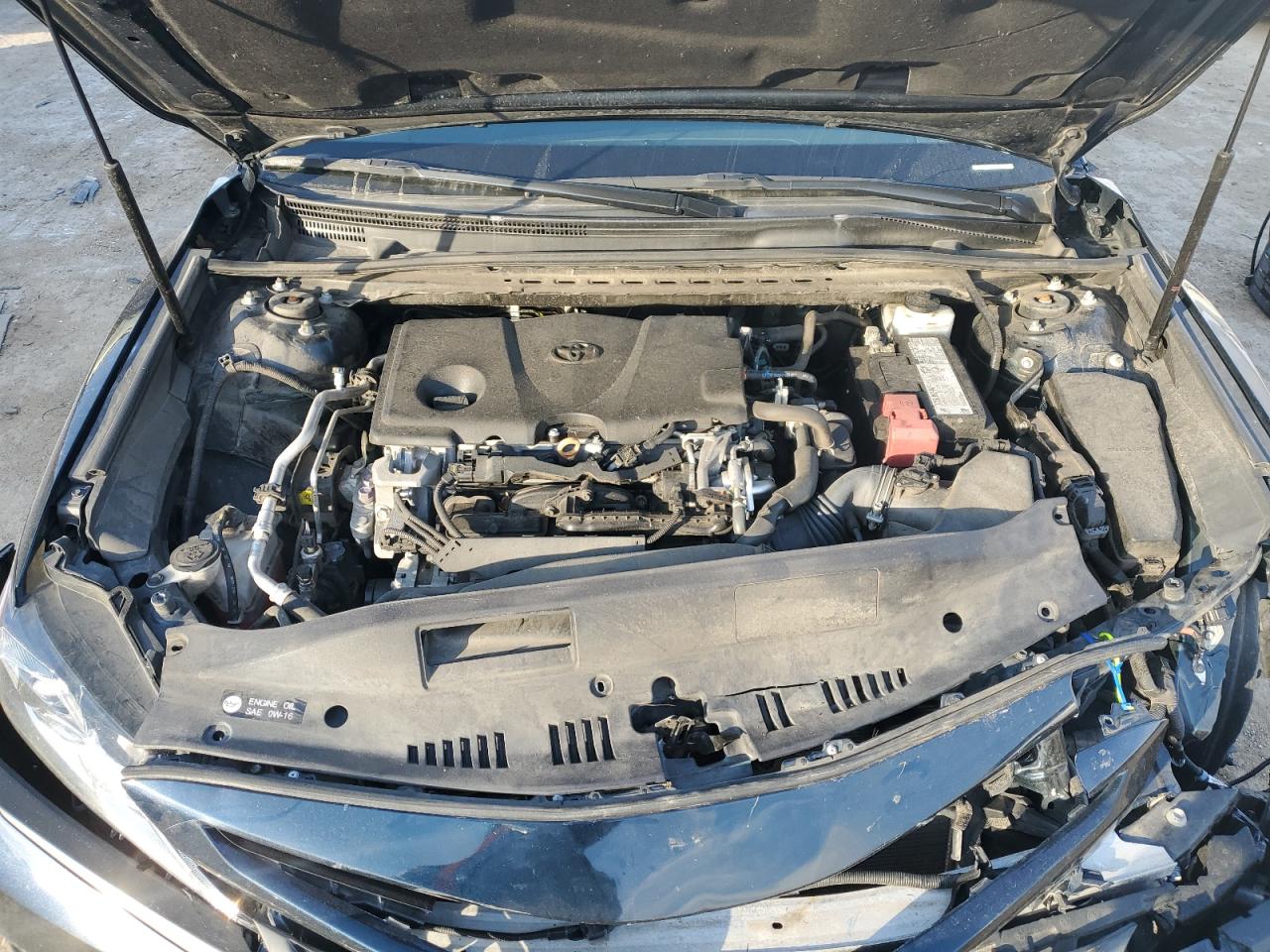 2020 Toyota Camry - Image 11