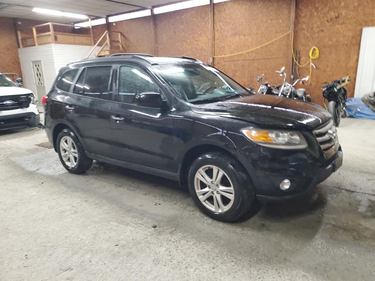 2012 Hyundai Santa Fe - Image 4