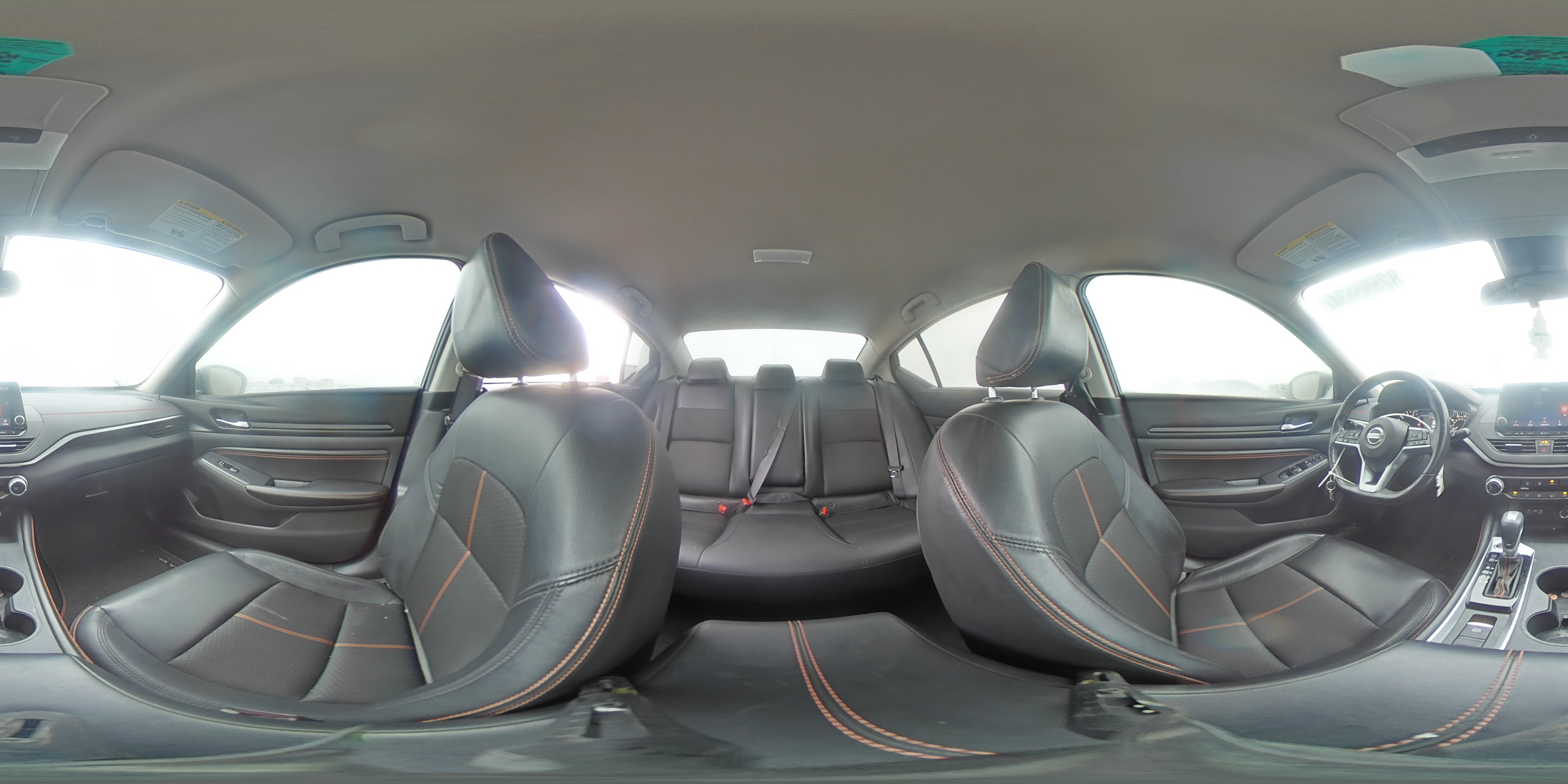 2021 Nissan Altima - Image 13