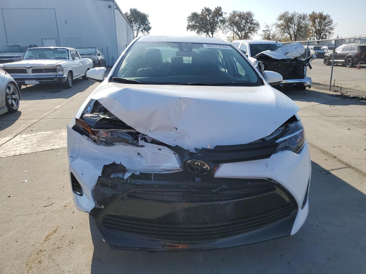 VIN 2T1BURHE1JC992562 2018 TOYOTA COROLLA no.5