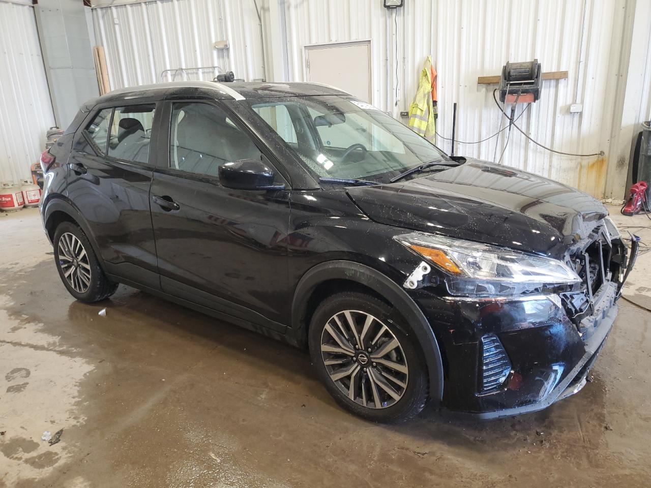 2021 Nissan Kicks - Image 4