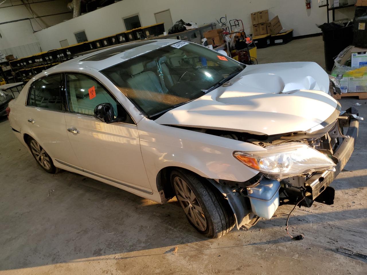 2011 Toyota Avalon - Image 4