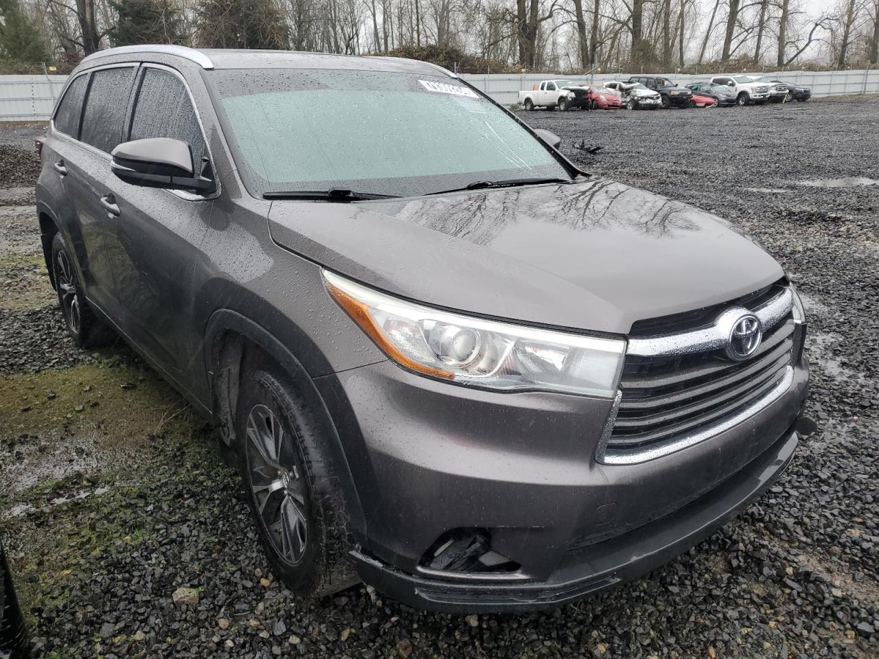 VIN 5TDJKRFH8GS267720 2016 TOYOTA HIGHLANDER no.4