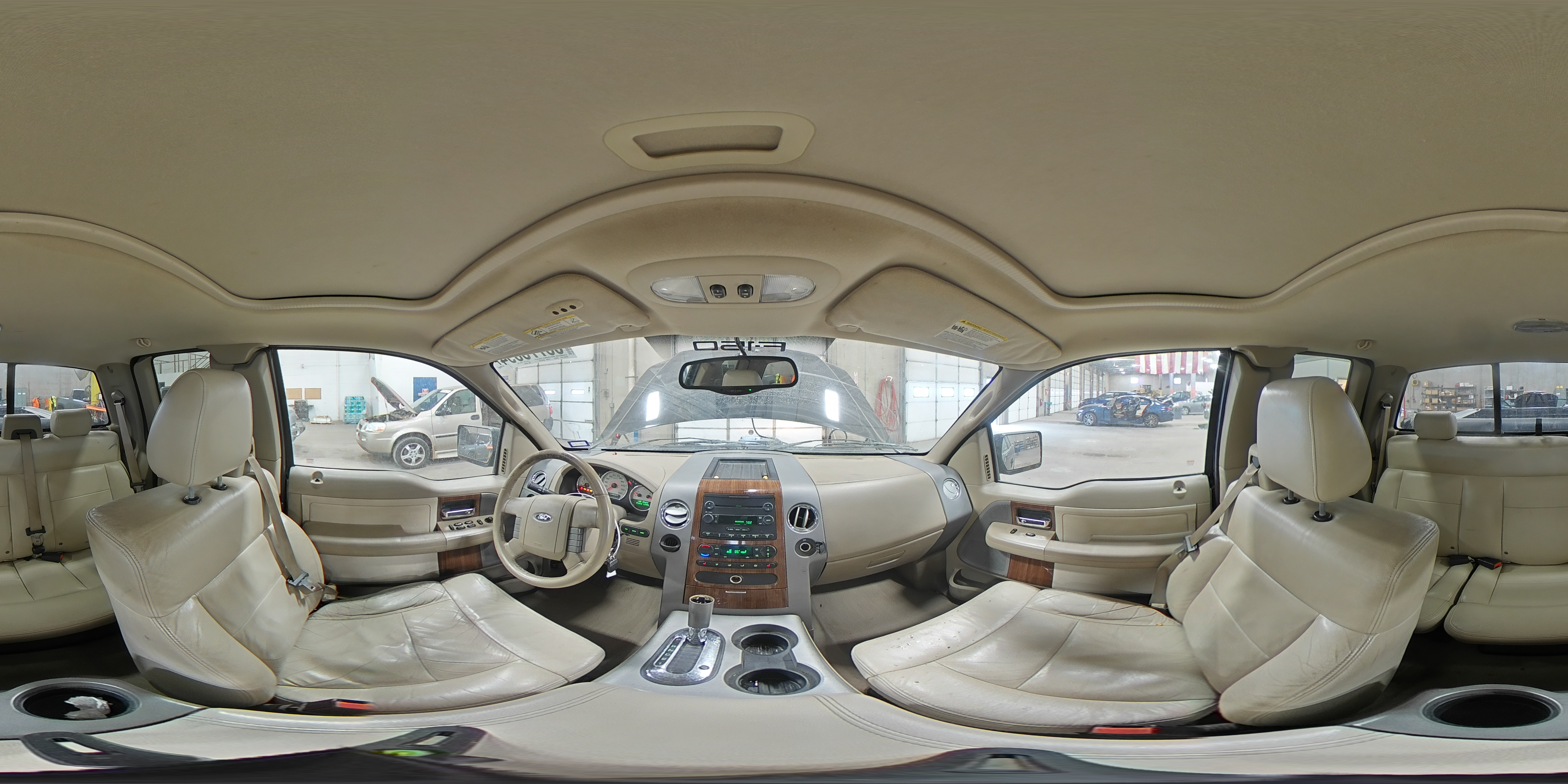 2004 Ford F-150 - Image 13