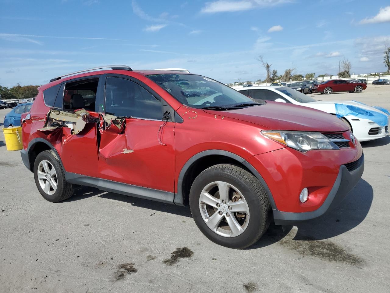 VIN 2T3WFREV0DW063313 2013 TOYOTA RAV4 no.4