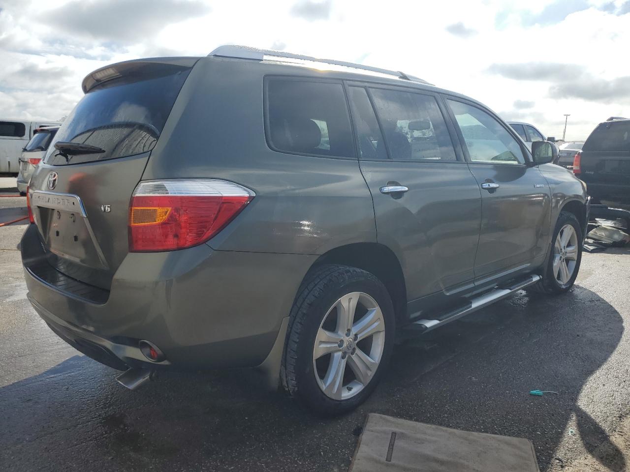 2008 Toyota Highlander - Image 3