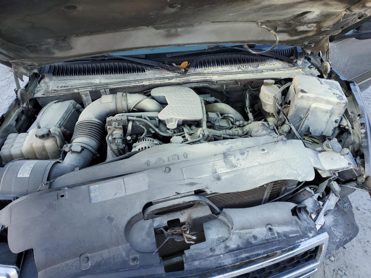 2006 Chevrolet Silverado - Image 13