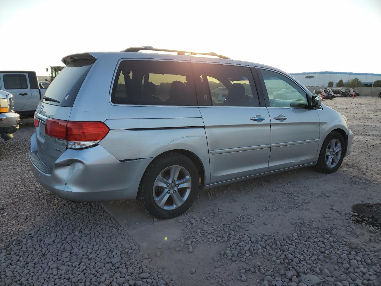 2010 Honda Odyssey - Image 3