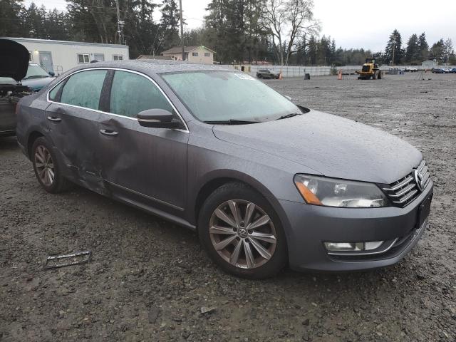  VOLKSWAGEN PASSAT 2013 Szary