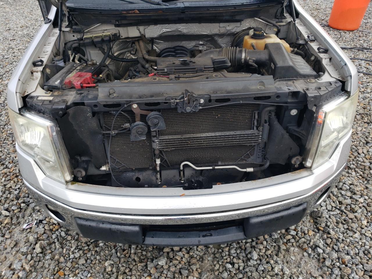 2013 Ford F-150 - Image 11