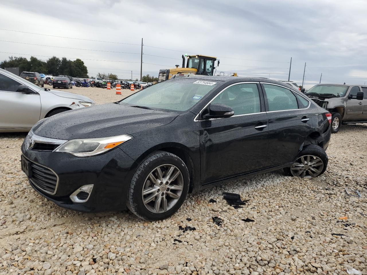 2014 Toyota Avalon - Image 1