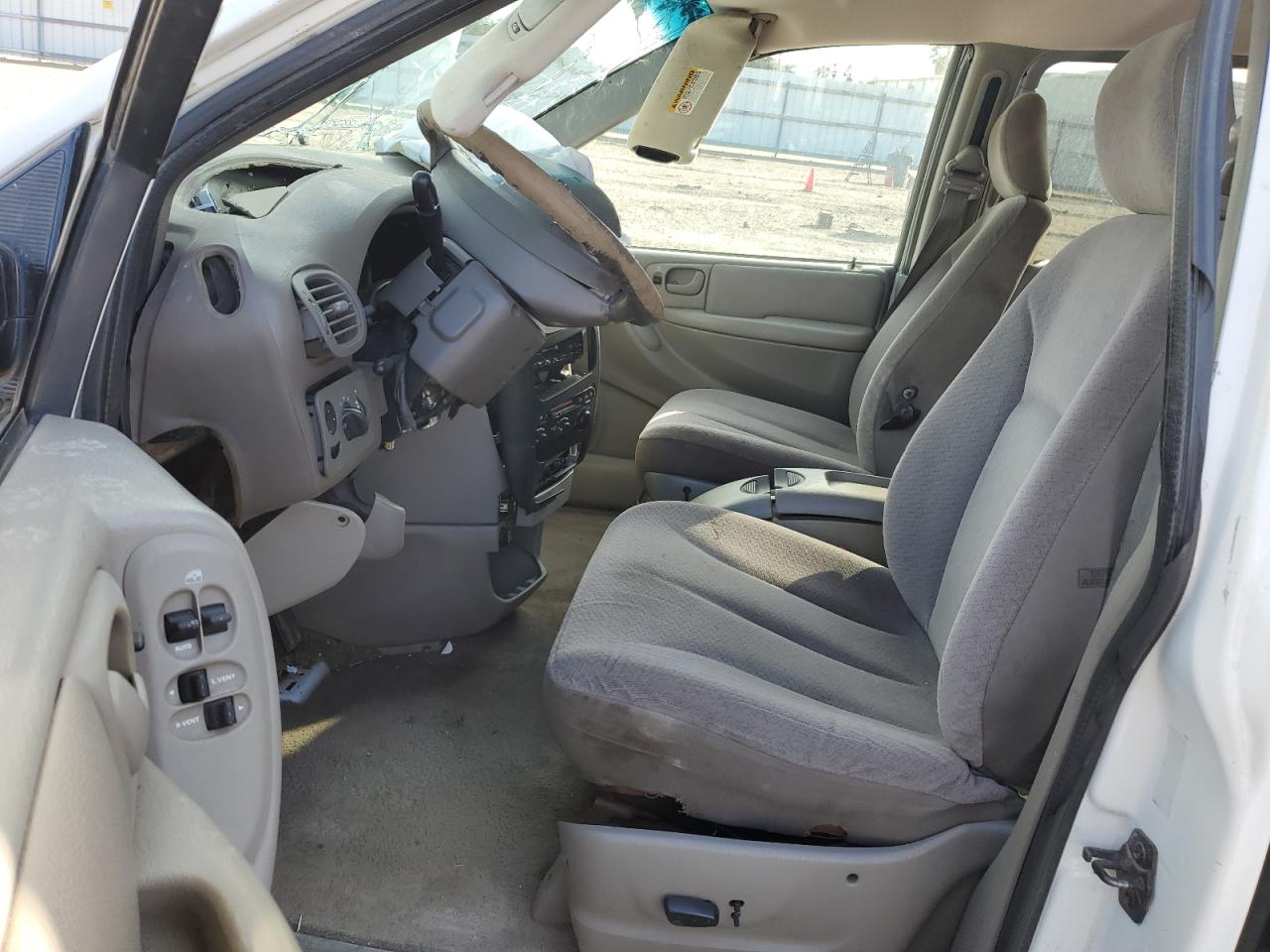 2002 Dodge Grand Caravan Ex VIN: 2B8GP74L52R522148 Lot: 43284845