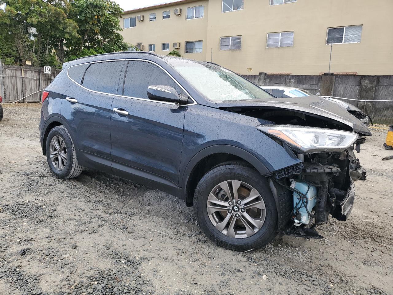 VIN 5XYZU3LB5FG250489 2015 HYUNDAI SANTA FE no.4