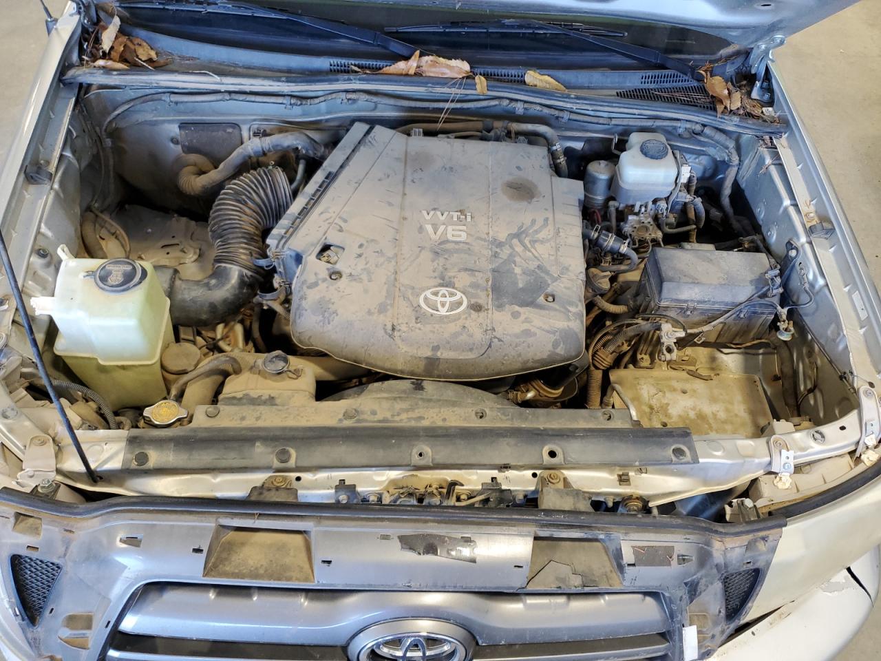 2009 Toyota Tacoma - Image 11