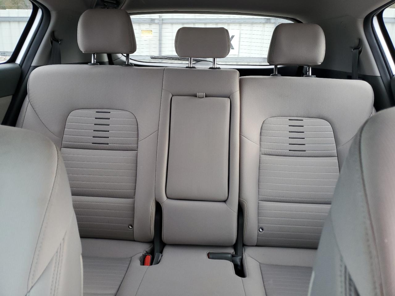 2017 Kia Sportage - Image 10