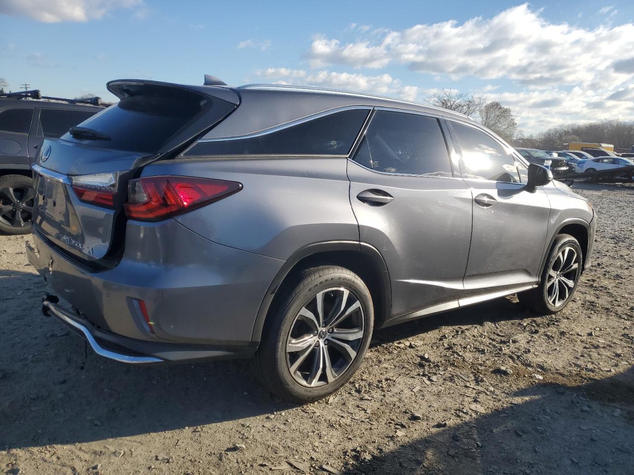 2018 Lexus RX - Image 3
