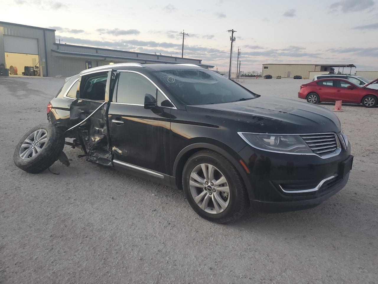 VIN 2LMPJ6JR5HBL11557 2017 LINCOLN MKX no.4